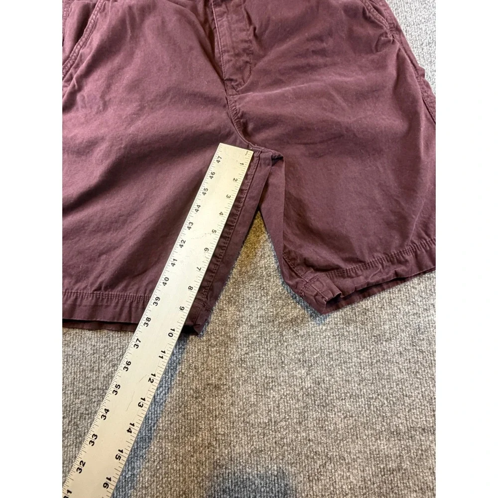 American Eagle Outfitters Classic Shorts Mens 34 Burgundy Maroon Cotton Chino